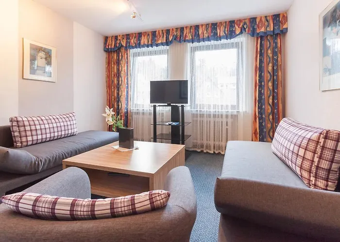 Garni Zur Alten Post Hotel 3*